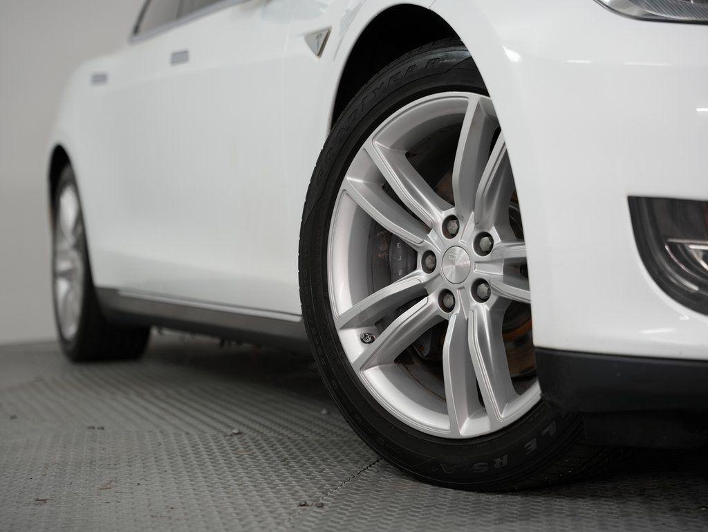 Tesla Model S 4dr Sdn 60 kWh Battery 2014