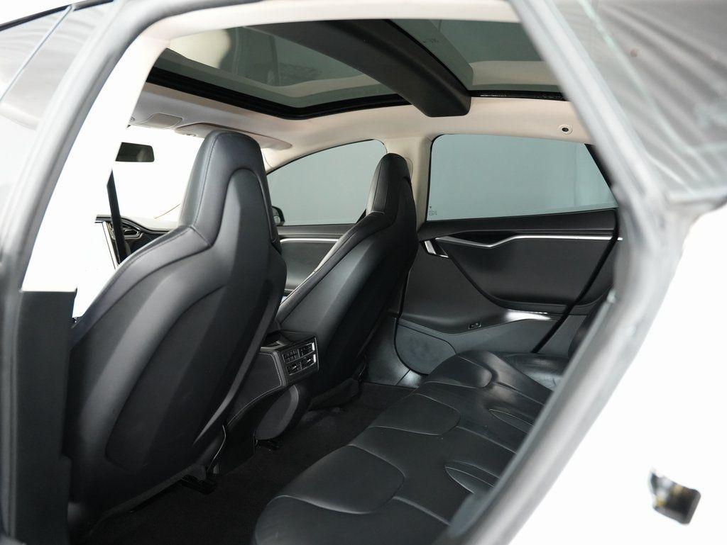 Tesla Model S 4dr Sdn 60 kWh Battery 2014