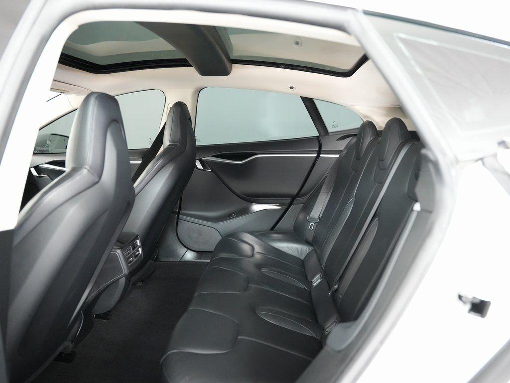 Tesla Model S 4dr Sdn 60 kWh Battery 2014
