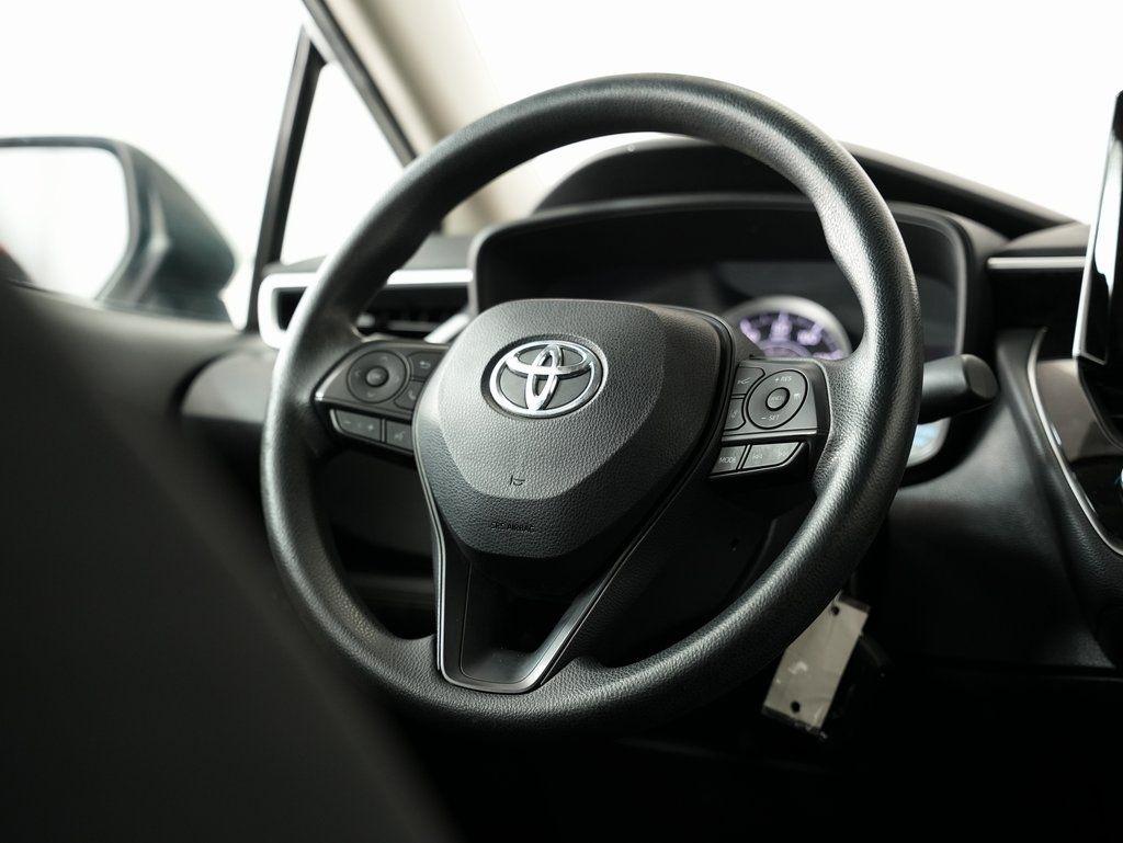 Toyota Corolla LE CVT (Natl) 2021