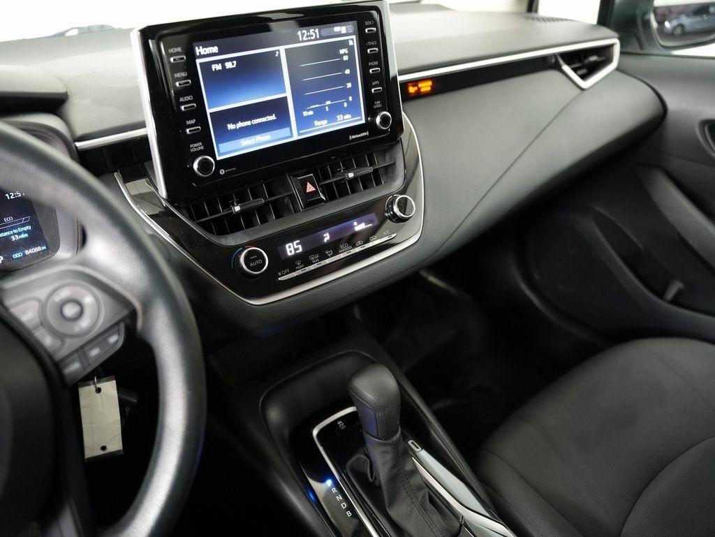 Toyota Corolla LE CVT (Natl) 2021