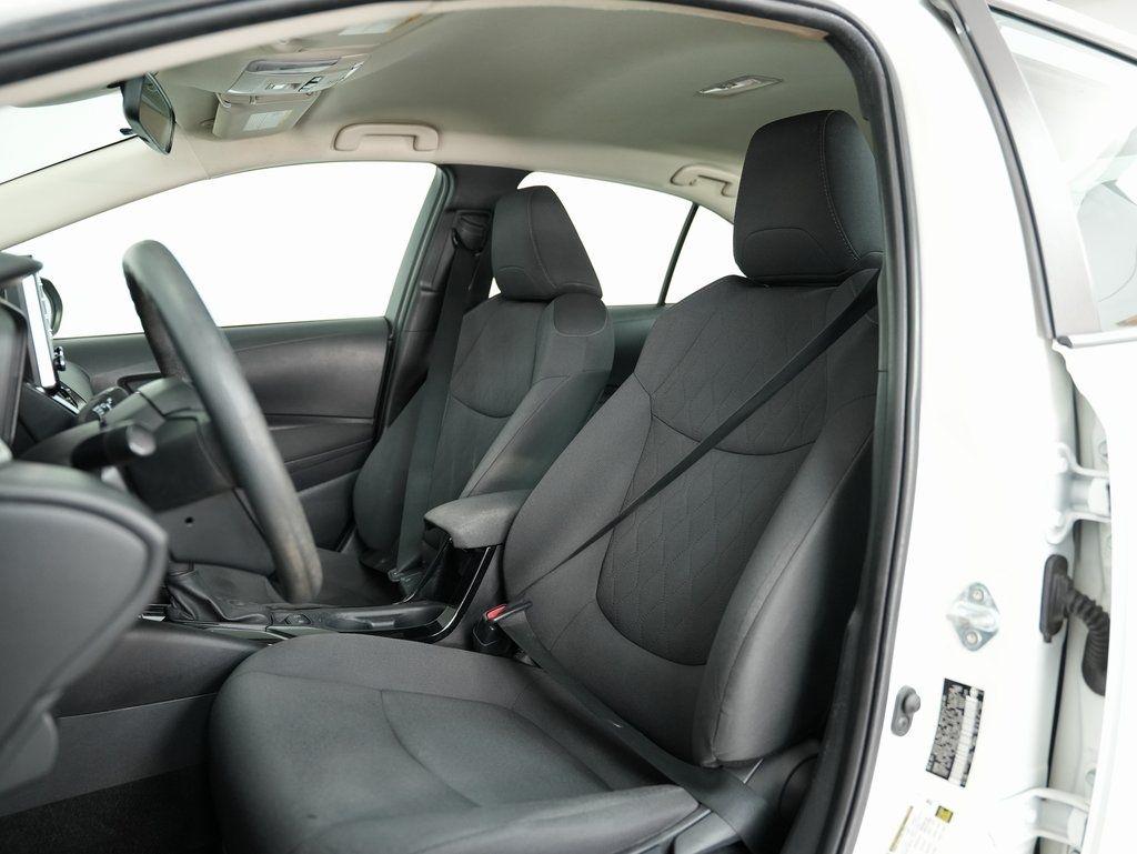 Toyota Corolla LE CVT (Natl) 2021