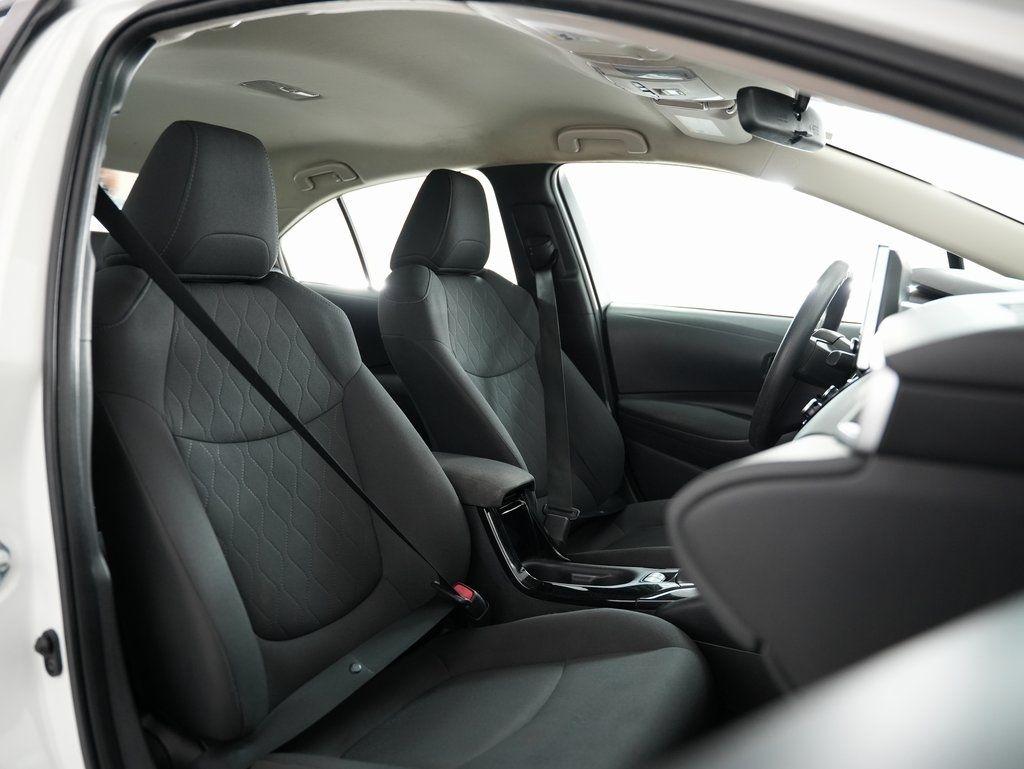 Toyota Corolla LE CVT (Natl) 2021