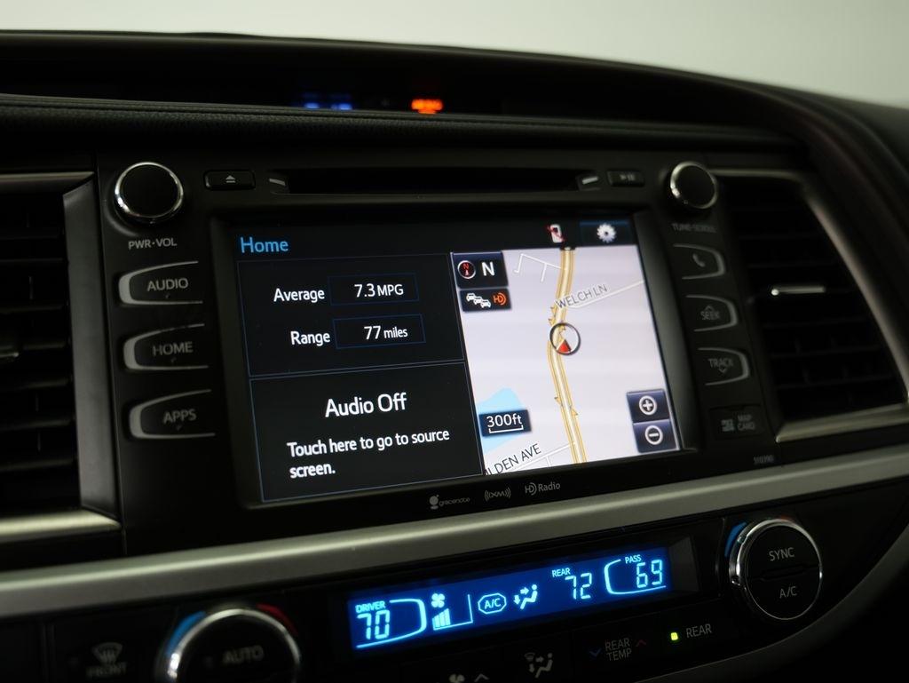 Toyota Highlander XLE V6 AWD (Natl) 2019