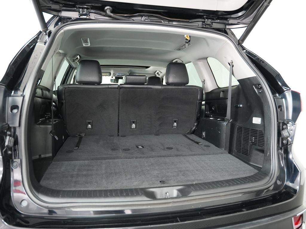 Toyota Highlander XLE V6 AWD (Natl) 2019