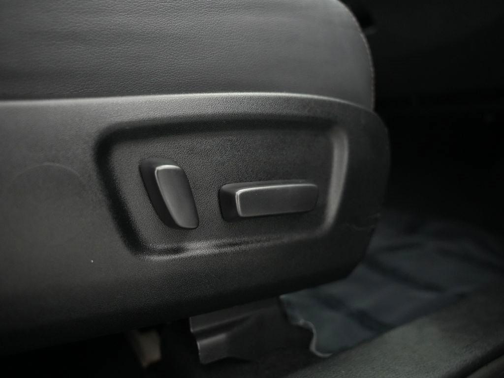 Toyota Highlander XLE V6 AWD (Natl) 2019