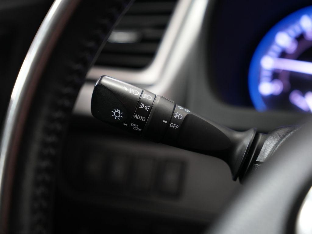 Toyota Highlander XLE V6 AWD (Natl) 2019