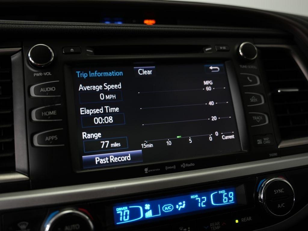 Toyota Highlander XLE V6 AWD (Natl) 2019