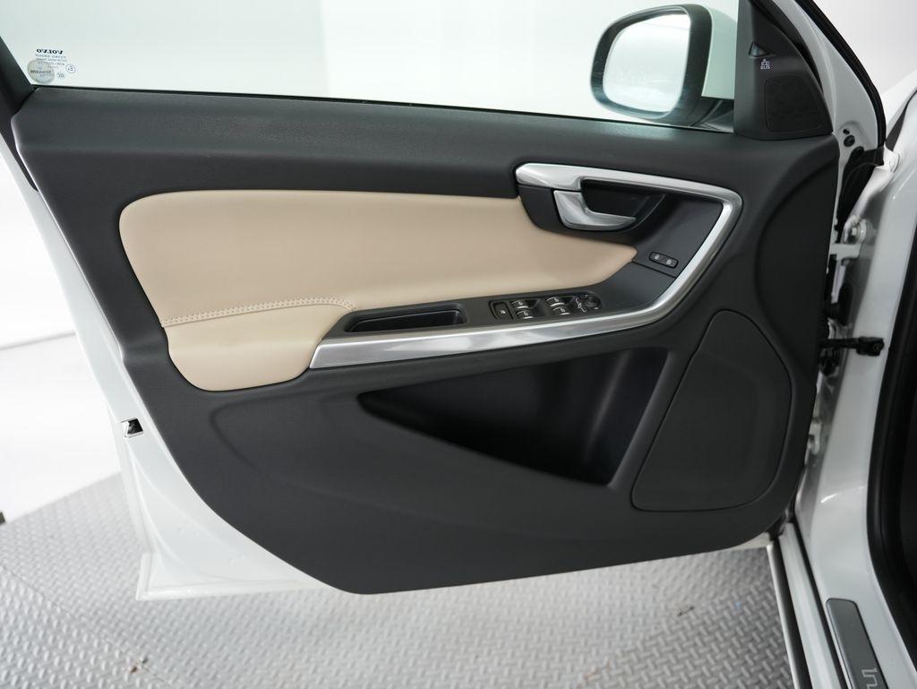 Volvo S60 T5 FWD Inscription 2018