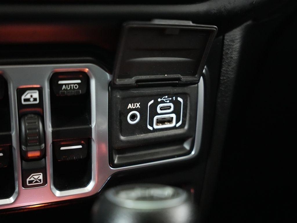 Jeep Wrangler Unlimited Sahara 4x4 2018