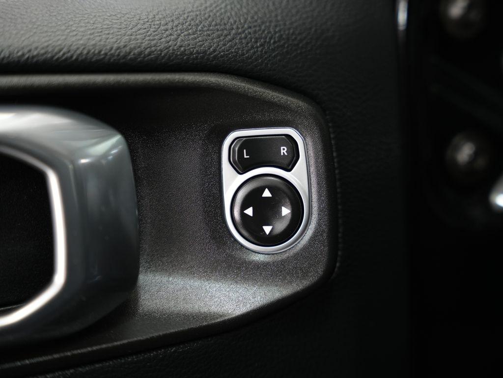 Jeep Wrangler Unlimited Sahara 4x4 2018