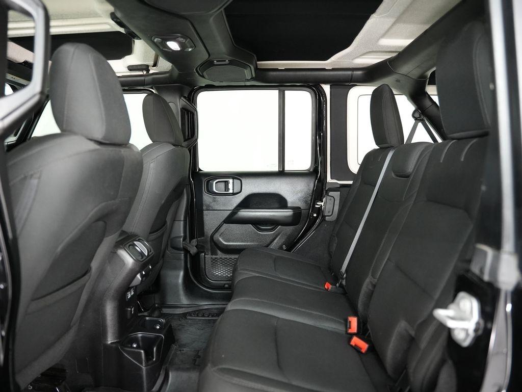 Jeep Wrangler Unlimited Sahara 4x4 2018