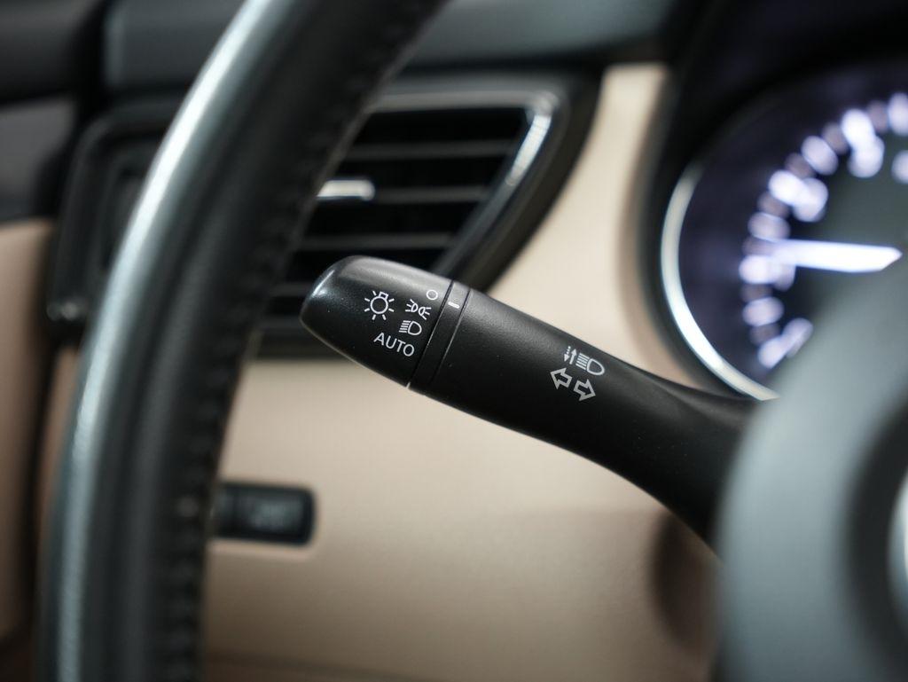 Nissan Rogue AWD SV 2018