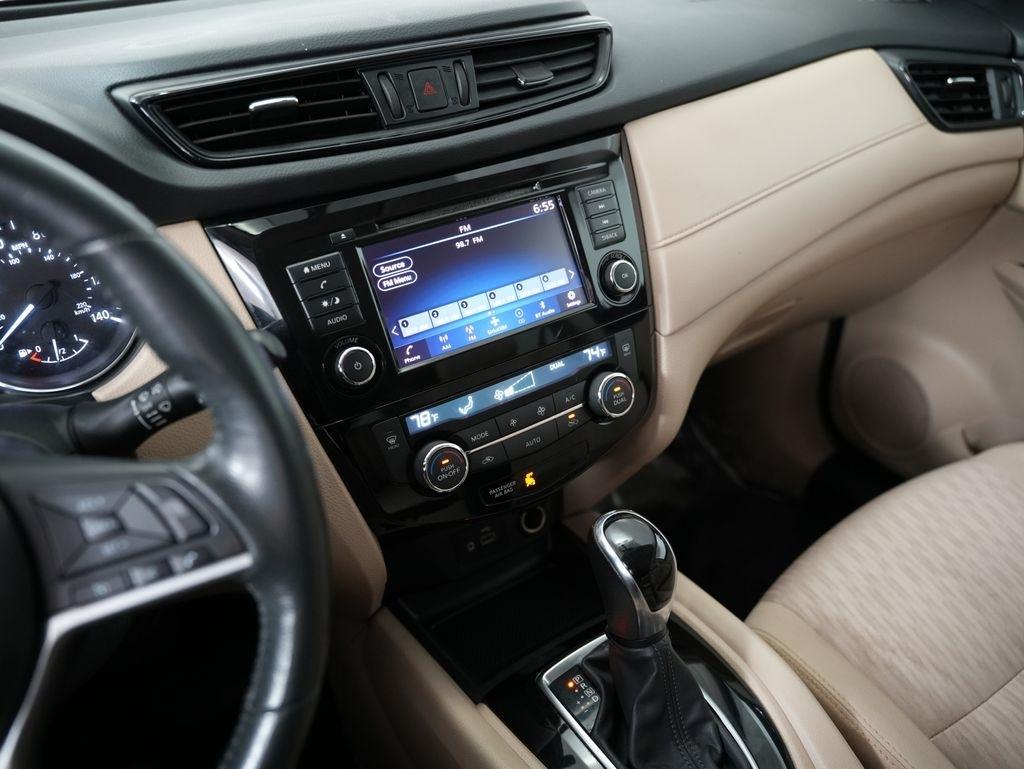 Nissan Rogue AWD SV 2018