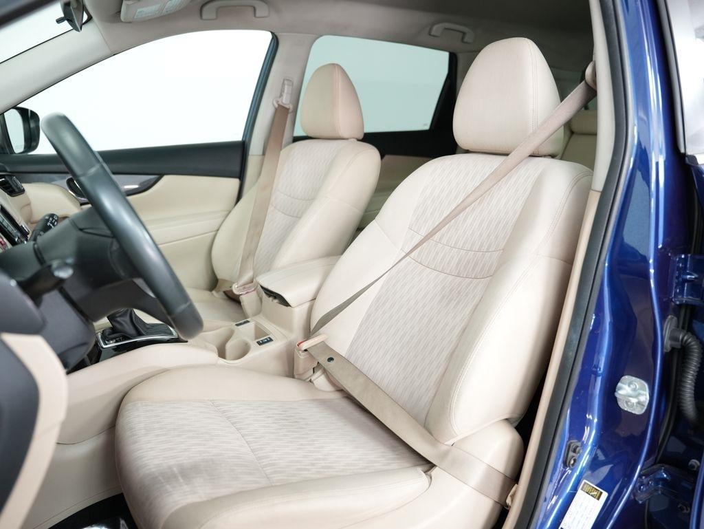 Nissan Rogue AWD SV 2018