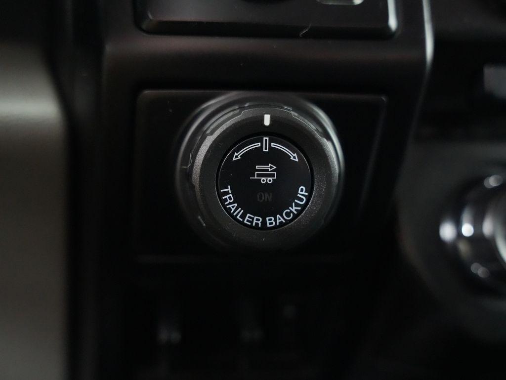 Ford F-150 Lariat 4WD SuperCrew 5.5' Box 2018