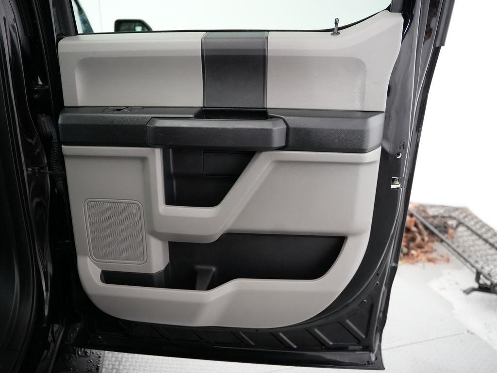 Ford F-150 Lariat 4WD SuperCrew 5.5' Box 2018