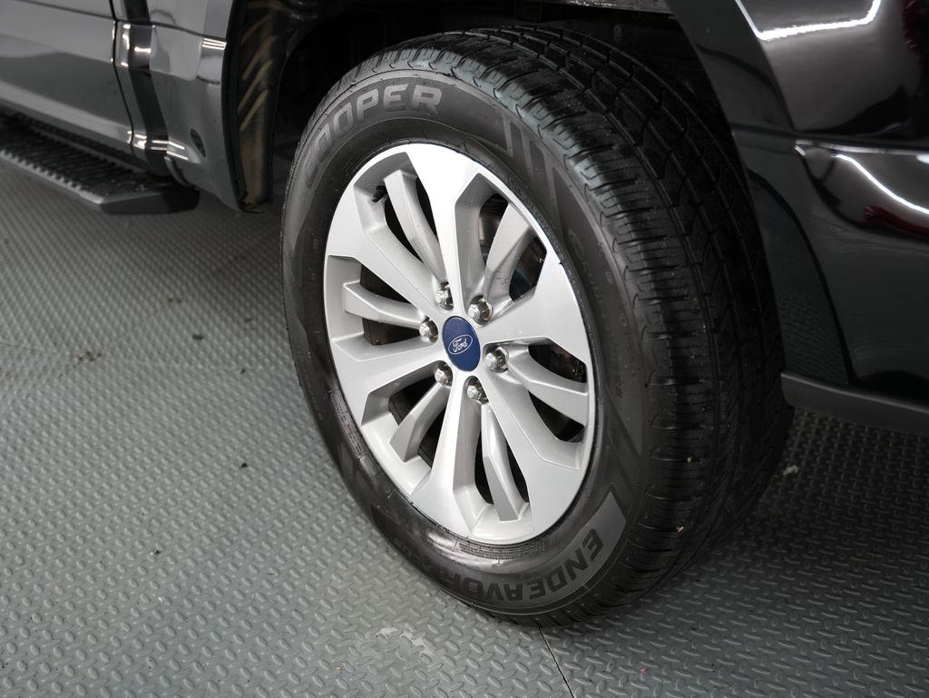 Ford F-150 Lariat 4WD SuperCrew 5.5' Box 2018