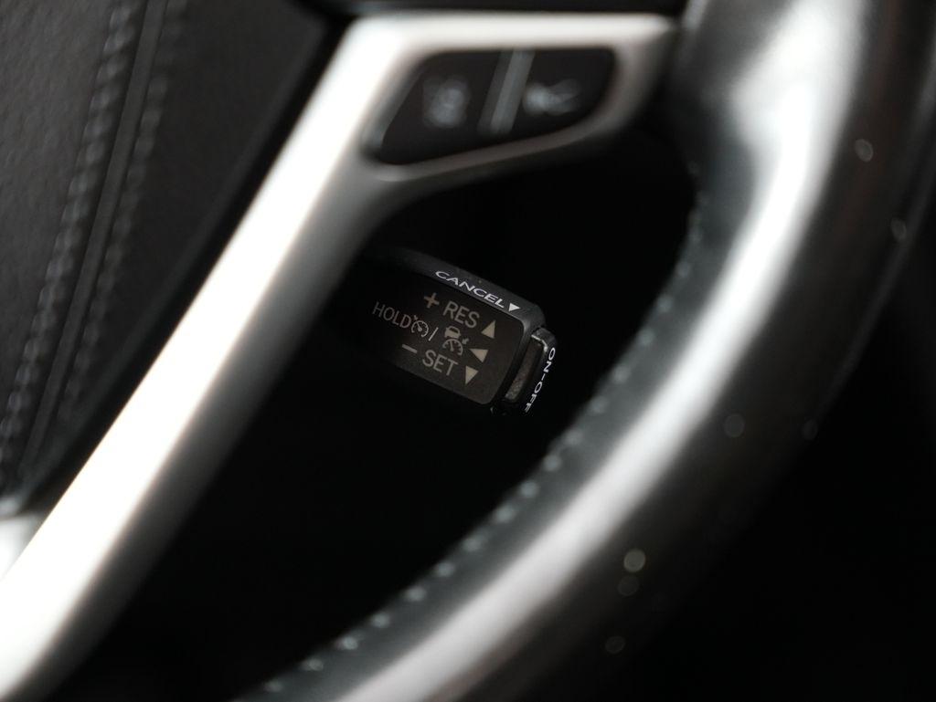 Toyota Sienna Limited Premium AWD 7-Passenger (Natl) 2018