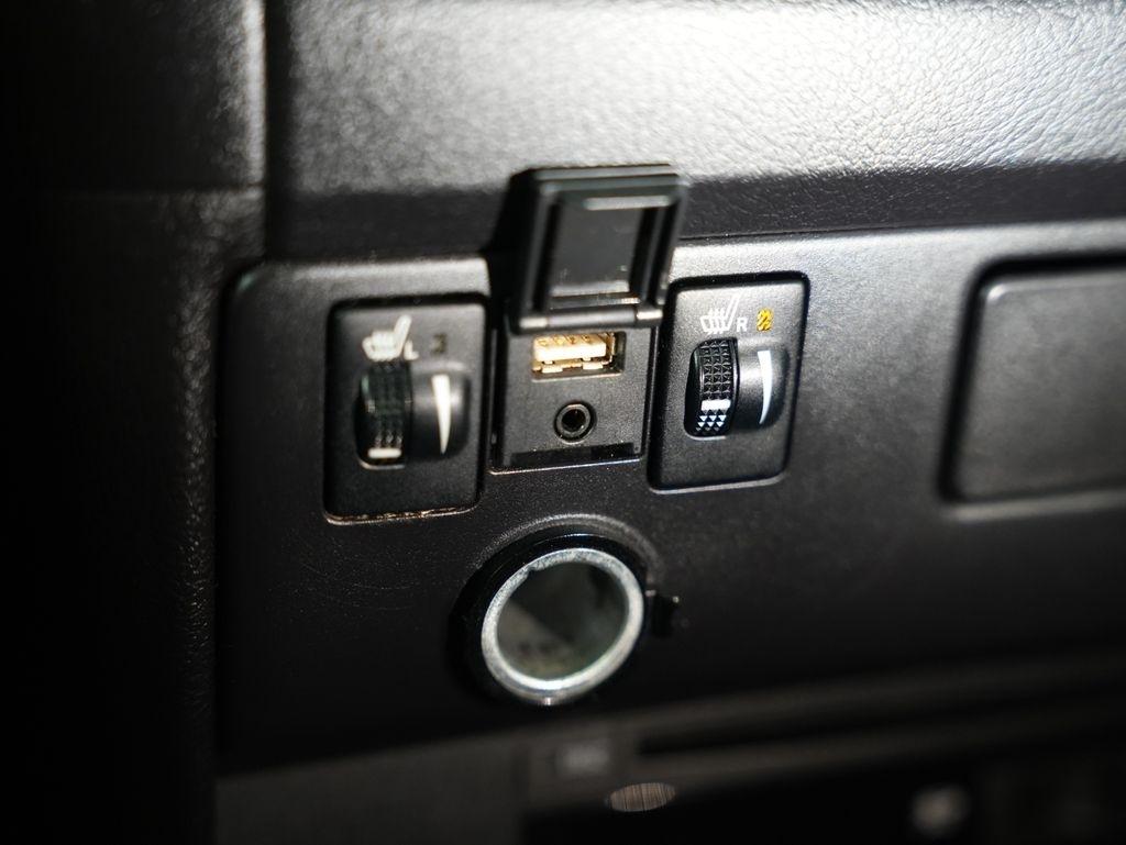 Toyota Sienna Limited Premium AWD 7-Passenger (Natl) 2018