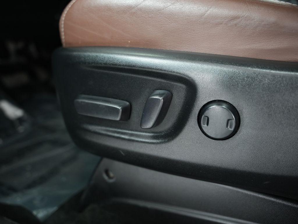 Toyota Sienna Limited Premium AWD 7-Passenger (Natl) 2018