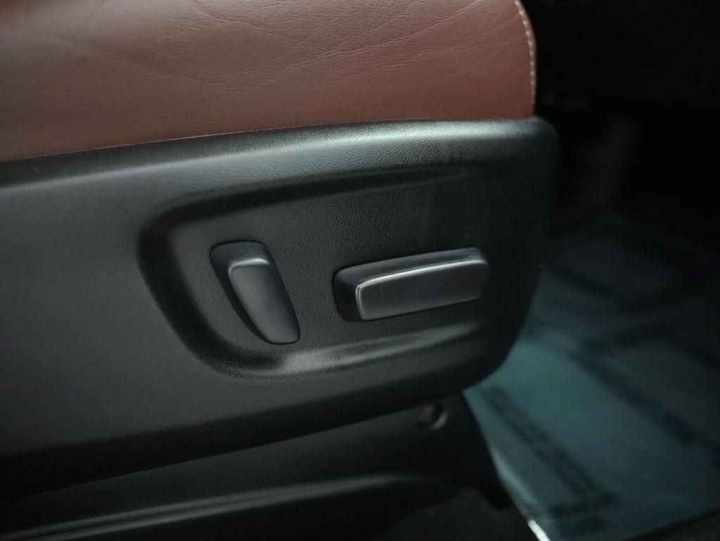 Toyota Sienna Limited Premium AWD 7-Passenger (Natl) 2018