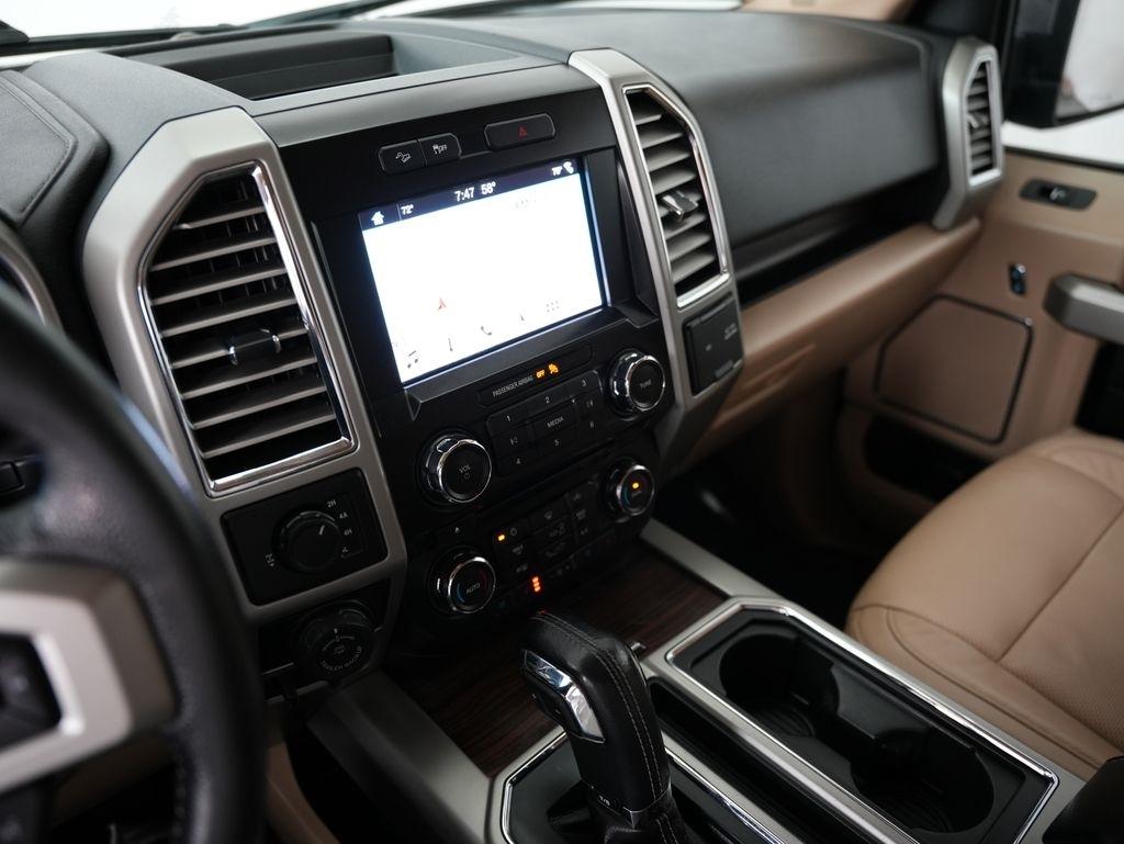 Ford F-150 4WD SuperCrew 145" King Ranch 2016