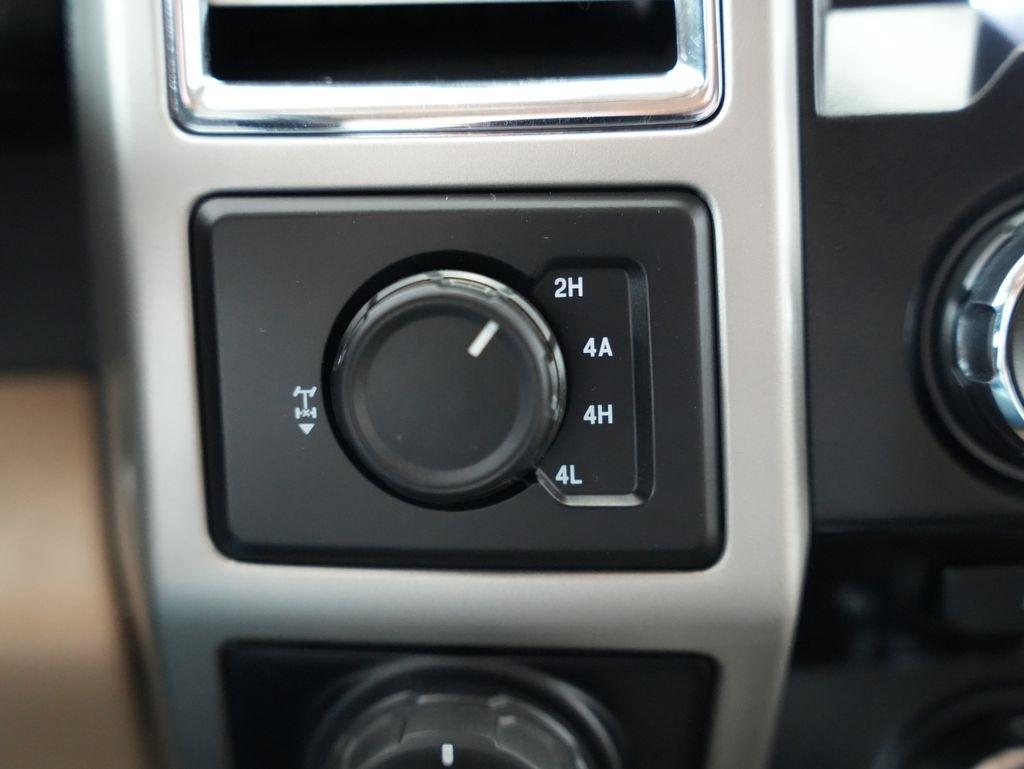 Ford F-150 4WD SuperCrew 145" King Ranch 2016