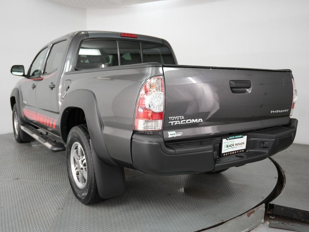 Toyota Tacoma 2WD Double Cab I4 AT PreRunner (Natl) 2013