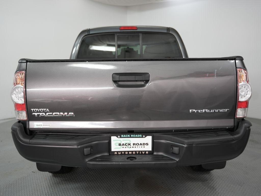 Toyota Tacoma 2WD Double Cab I4 AT PreRunner (Natl) 2013