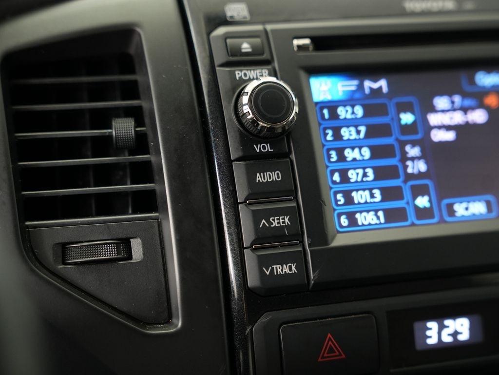 Toyota Tacoma 2WD Double Cab I4 AT PreRunner (Natl) 2013