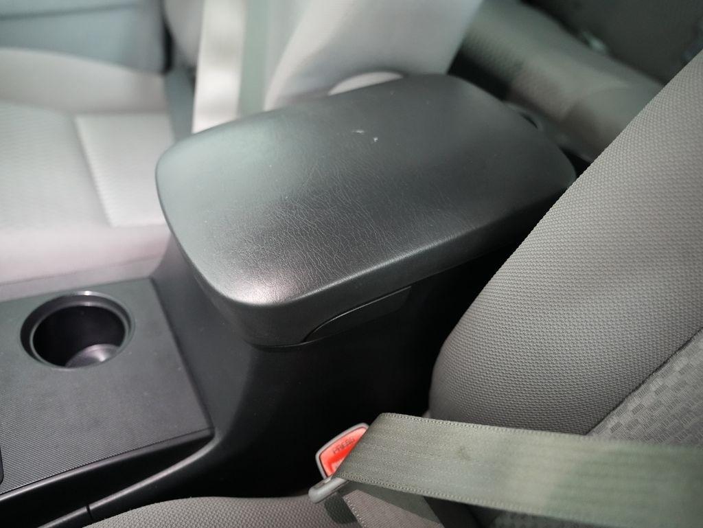 Toyota Tacoma 2WD Double Cab I4 AT PreRunner (Natl) 2013