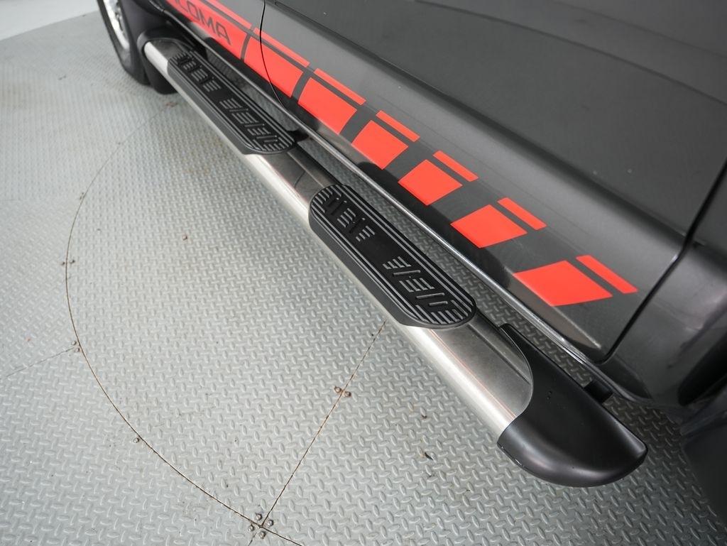 Toyota Tacoma 2WD Double Cab I4 AT PreRunner (Natl) 2013