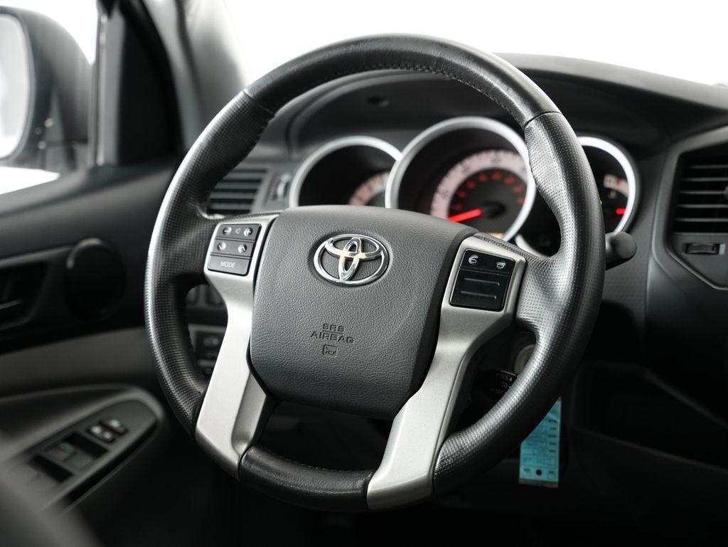 Toyota Tacoma 2WD Double Cab I4 AT PreRunner (Natl) 2013