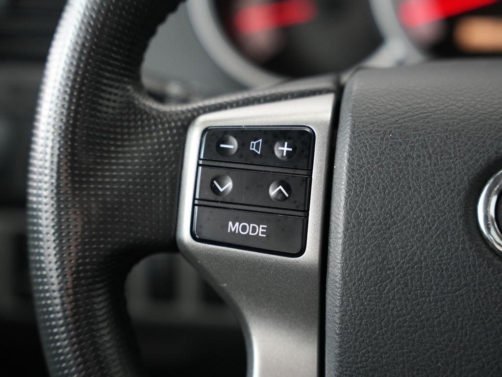 Toyota Tacoma 2WD Double Cab I4 AT PreRunner (Natl) 2013