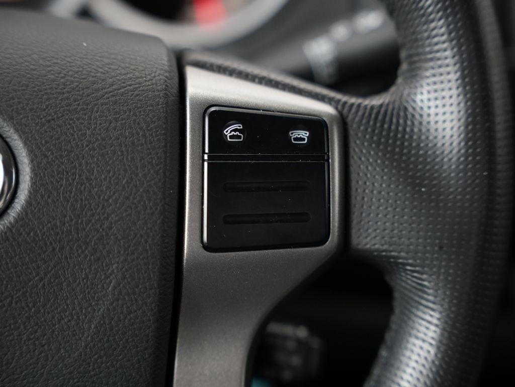 Toyota Tacoma 2WD Double Cab I4 AT PreRunner (Natl) 2013