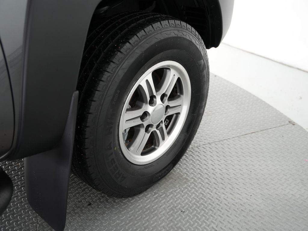 Toyota Tacoma 2WD Double Cab I4 AT PreRunner (Natl) 2013