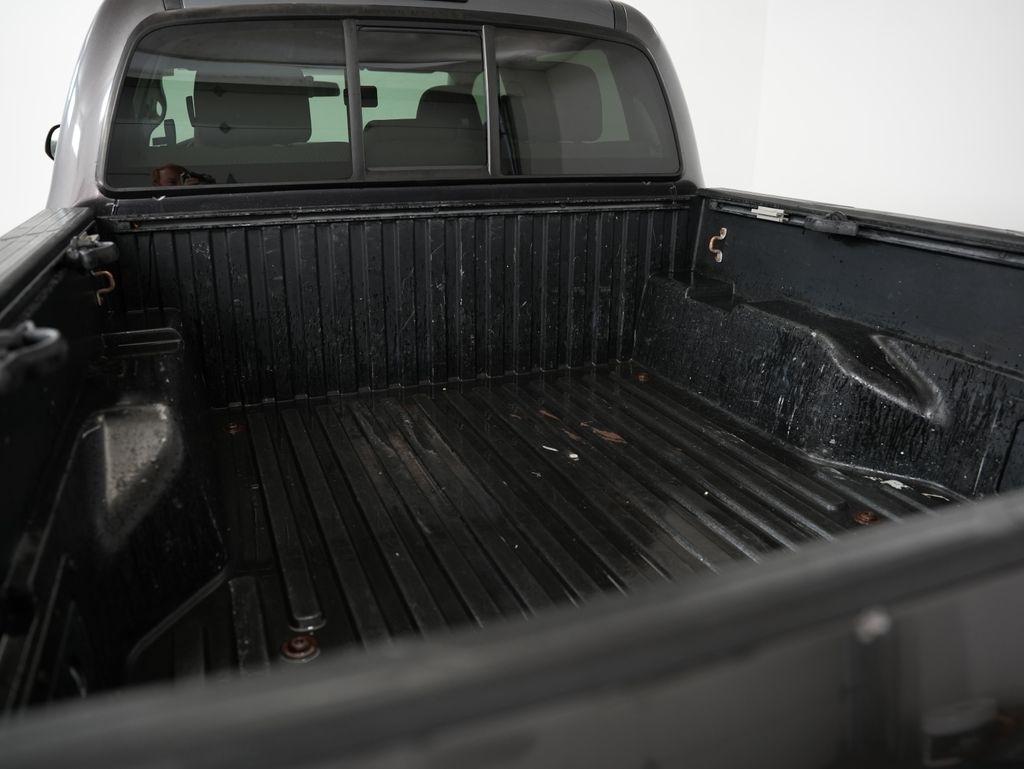 Toyota Tacoma 2WD Double Cab I4 AT PreRunner (Natl) 2013