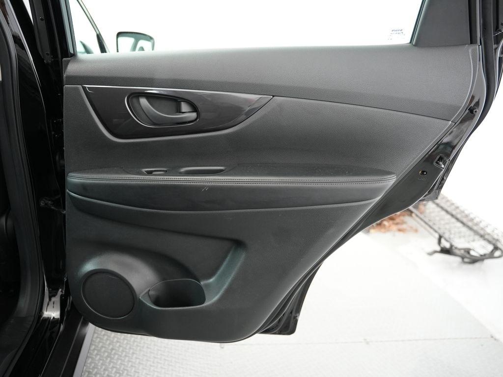 Nissan Rogue FWD S 2020