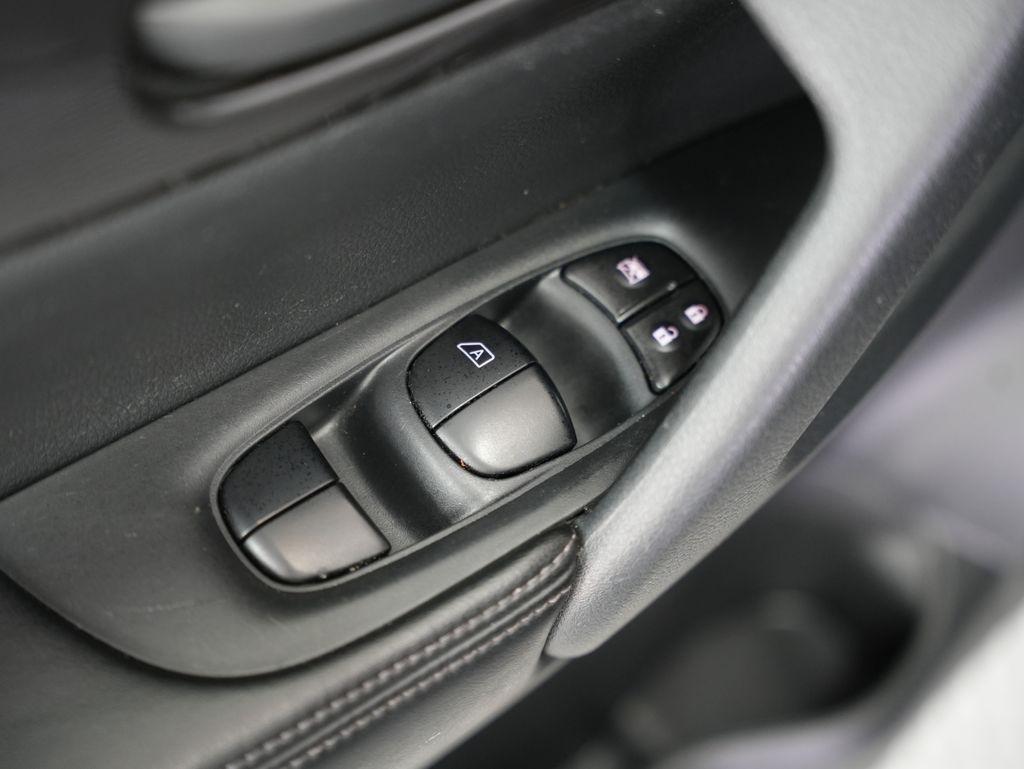 Nissan Rogue FWD S 2020