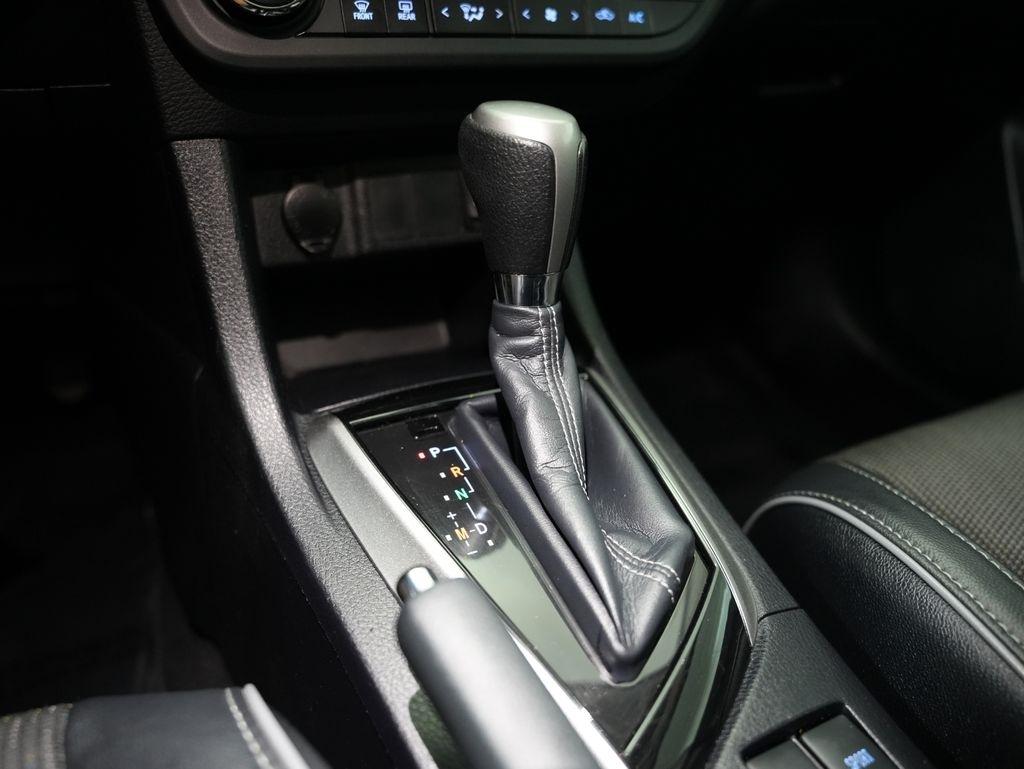 Toyota Corolla 4dr Sdn CVT LE Premium (Natl) 2014