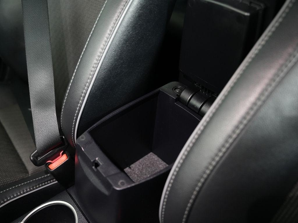 Toyota Corolla 4dr Sdn CVT LE Premium (Natl) 2014