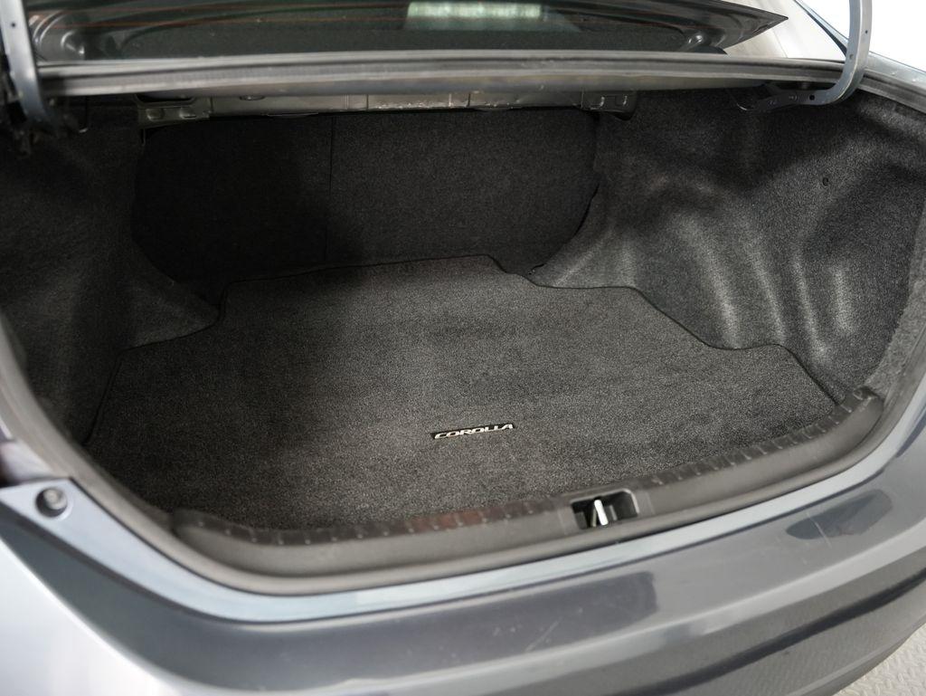 Toyota Corolla 4dr Sdn CVT LE Premium (Natl) 2014