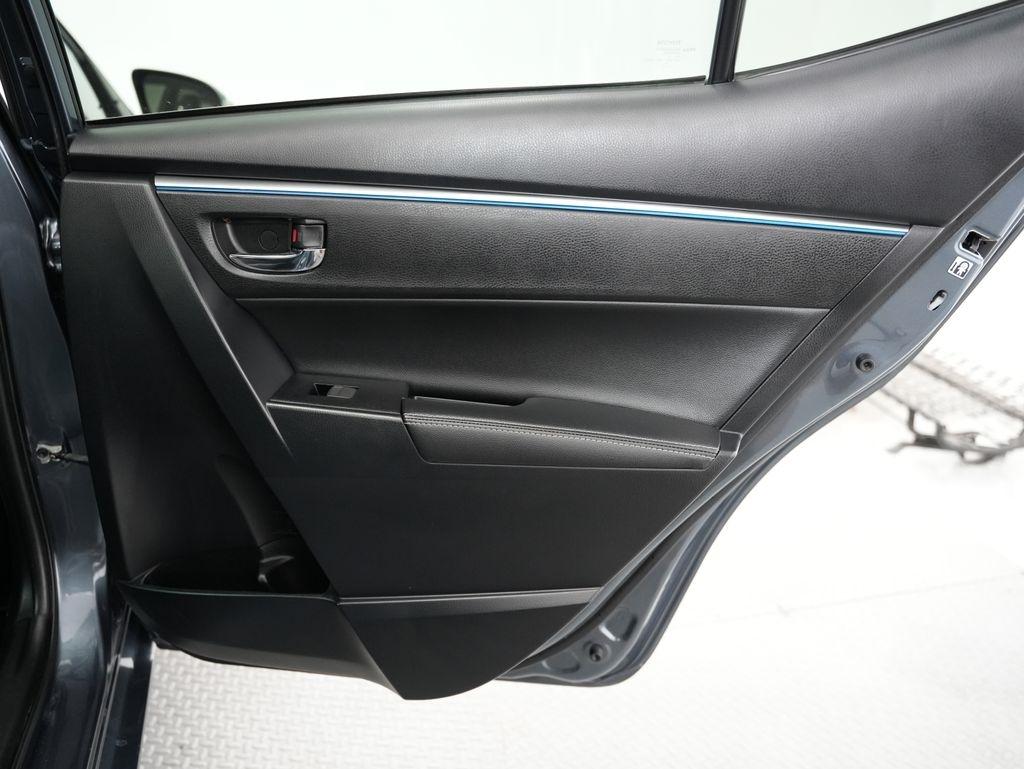 Toyota Corolla 4dr Sdn CVT LE Premium (Natl) 2014