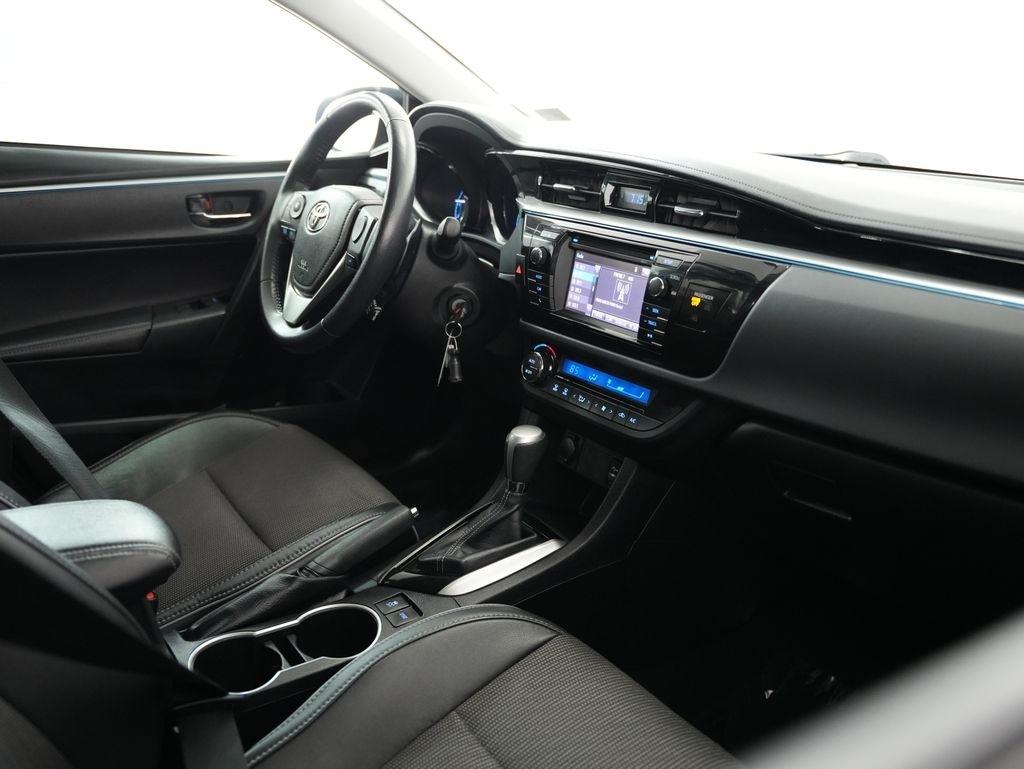 Toyota Corolla 4dr Sdn CVT LE Premium (Natl) 2014