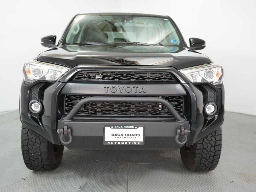 Toyota 4Runner TRD Off Road Premium 4WD (Natl) 2018
