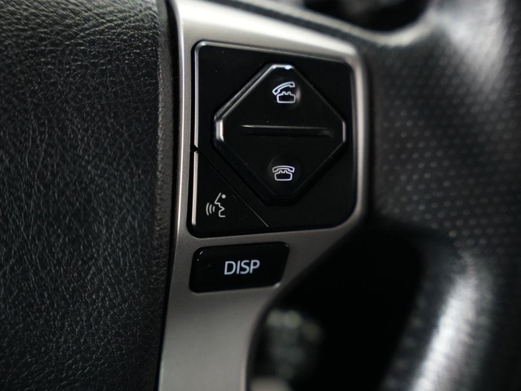 Toyota 4Runner TRD Off Road Premium 4WD (Natl) 2018