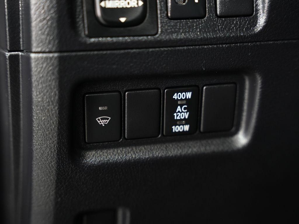 Toyota 4Runner TRD Off Road Premium 4WD (Natl) 2018