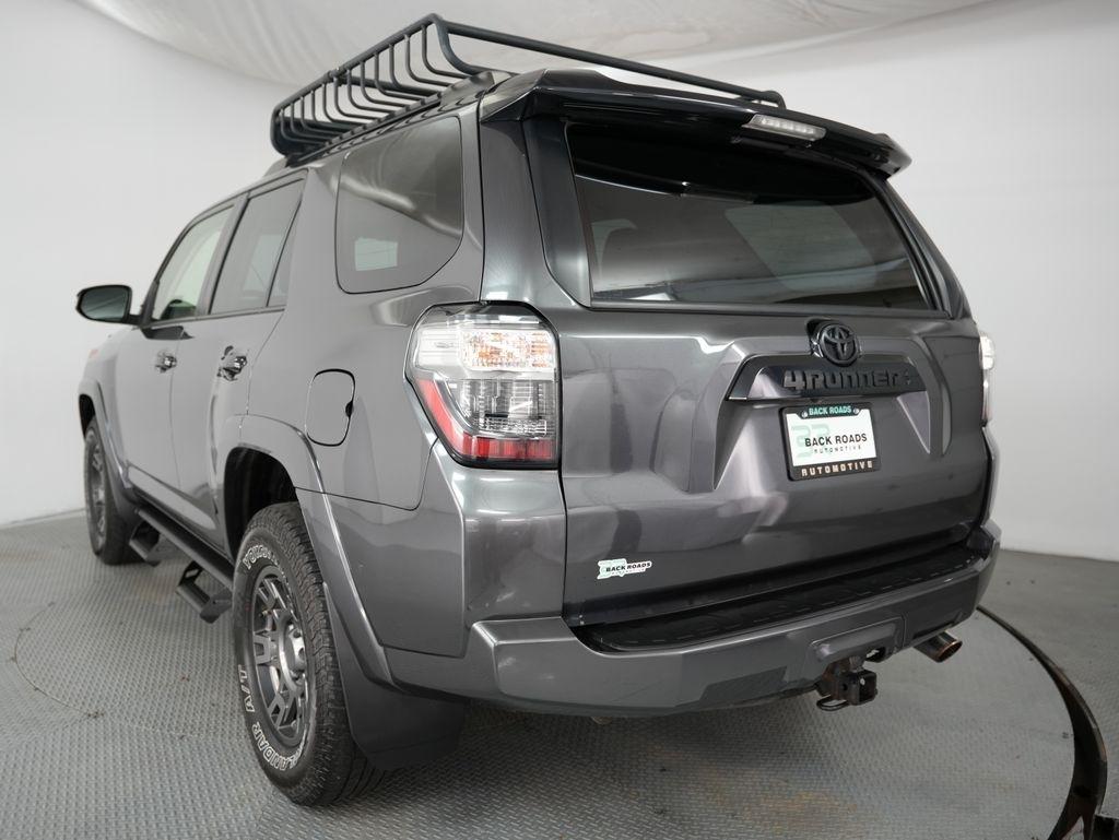 Toyota 4Runner TRD Off Road Premium 4WD (Natl) 2020