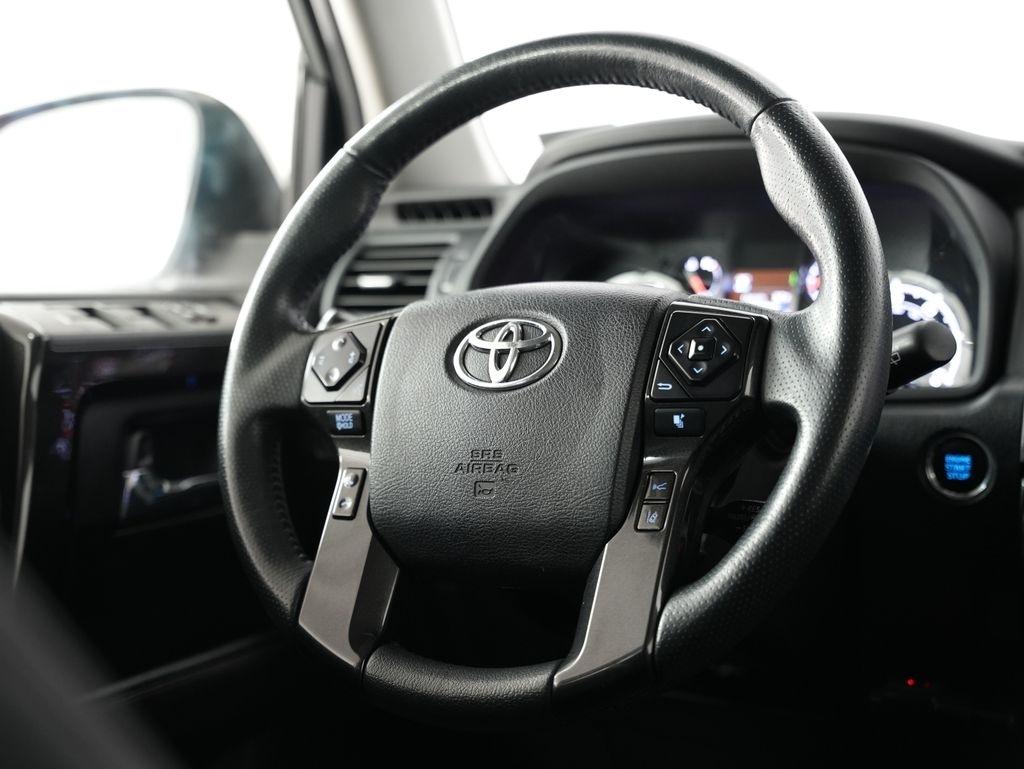 Toyota 4Runner TRD Off Road Premium 4WD (Natl) 2020